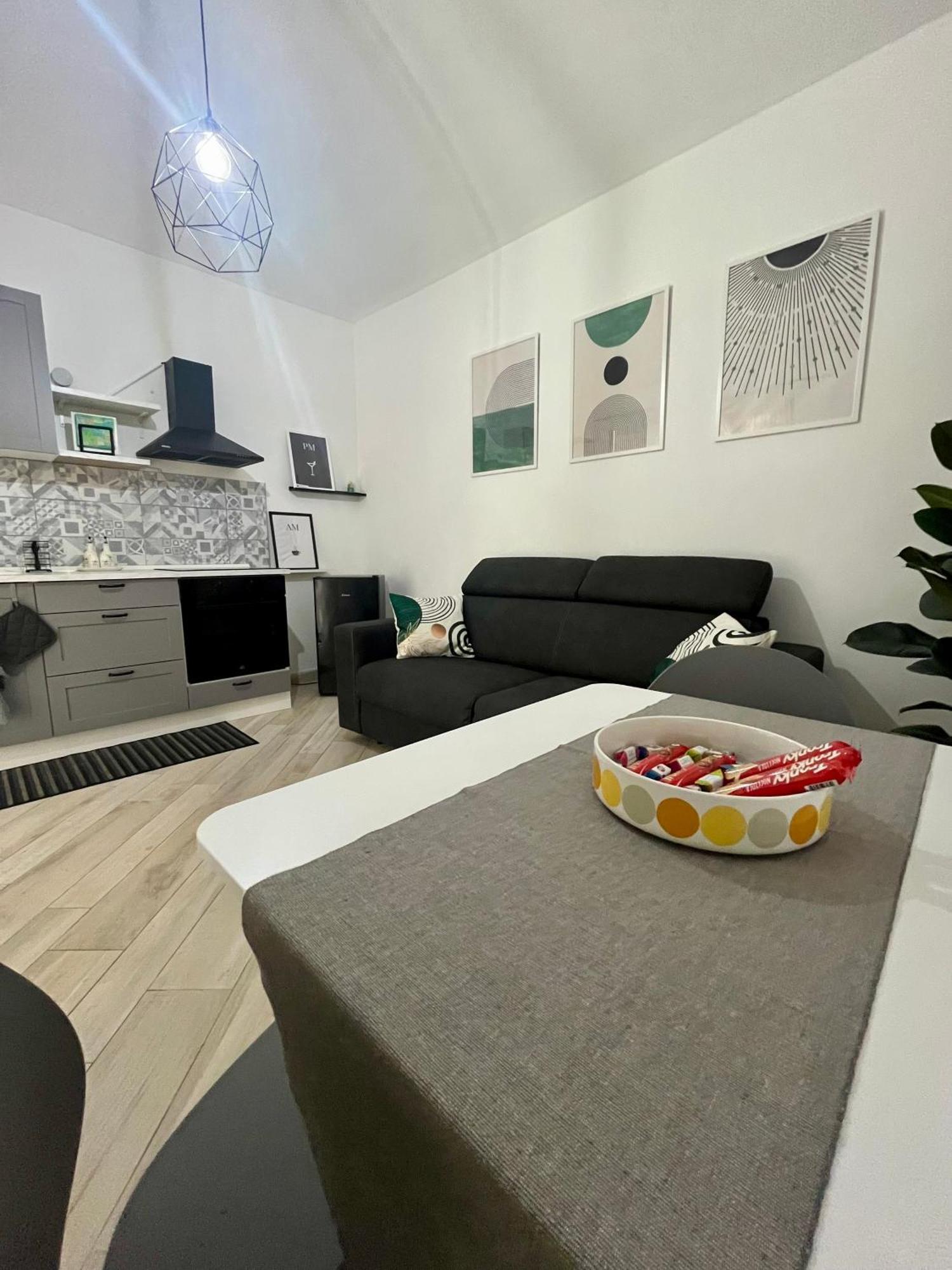 Casa Vale Parco Del Valentino Apartment Торино Екстериор снимка